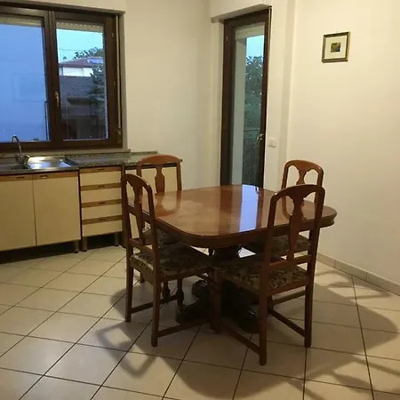 Apartment Accogliente In Tranquillo Condominio San Martino In Campo